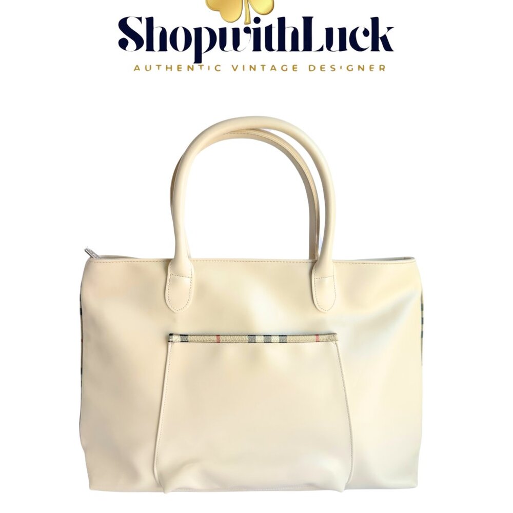 Burberry Large White Tote Bag in Leather
